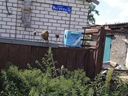 ドンバスの占有Popasna 。棒に乗ったウクライナ人捕虜の頭