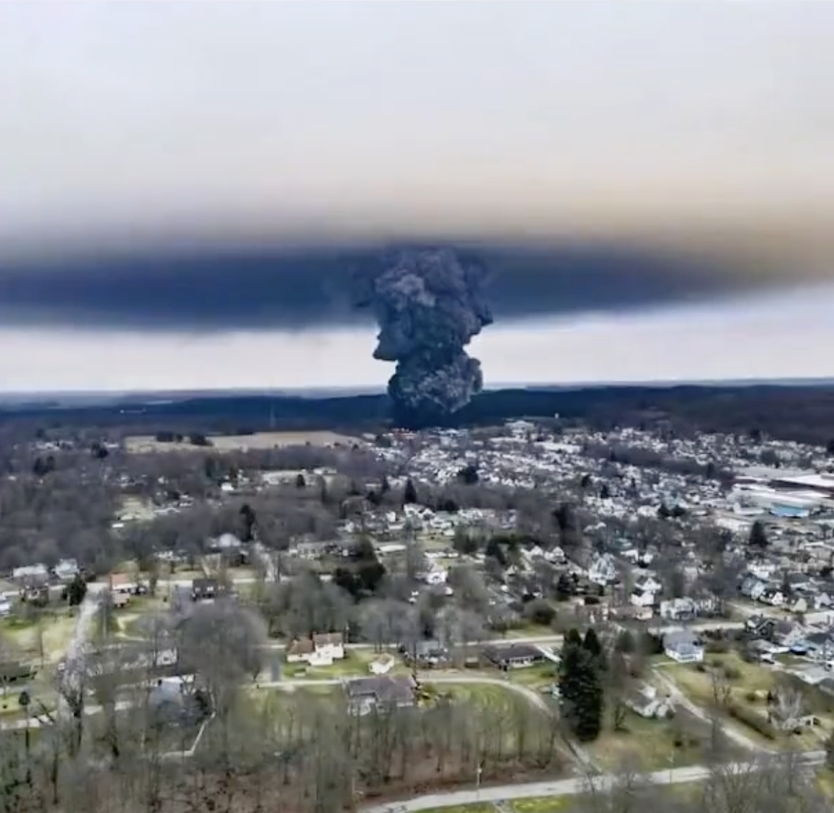 オハイオ州 ダイオキシン流出爆発