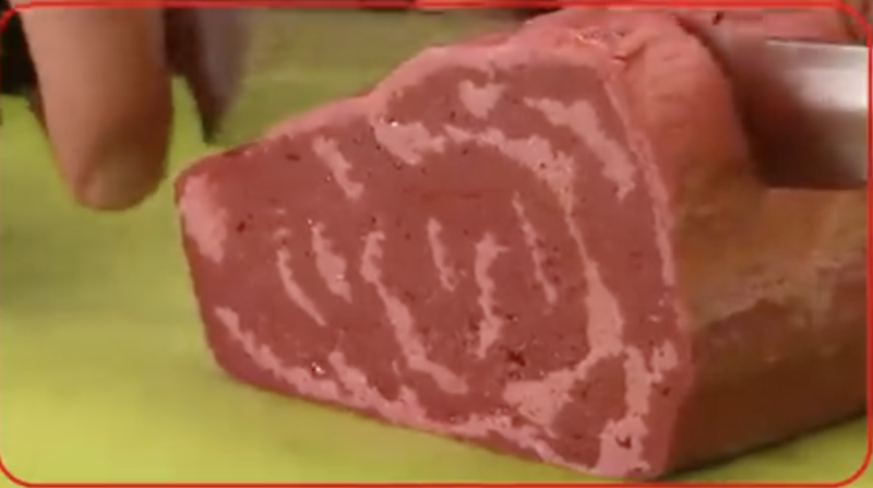 3Dプリンターで作った肉を食べますか？